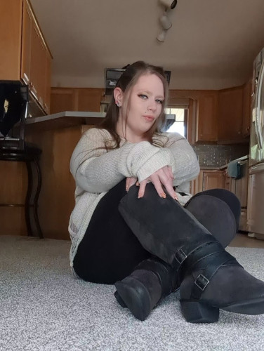 Goddesslilbarefootbunny Profile picture
