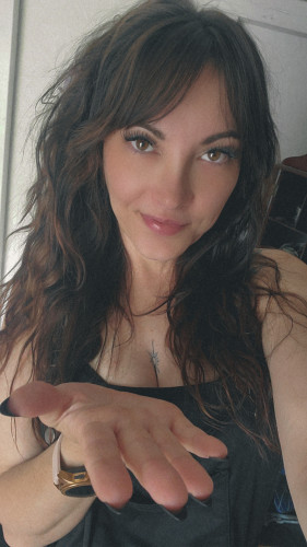 GoddessMoonRaven Profile picture
